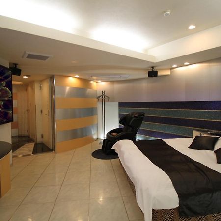 Hotel Shasha Toyonaka (Adults Only) Bagian luar foto